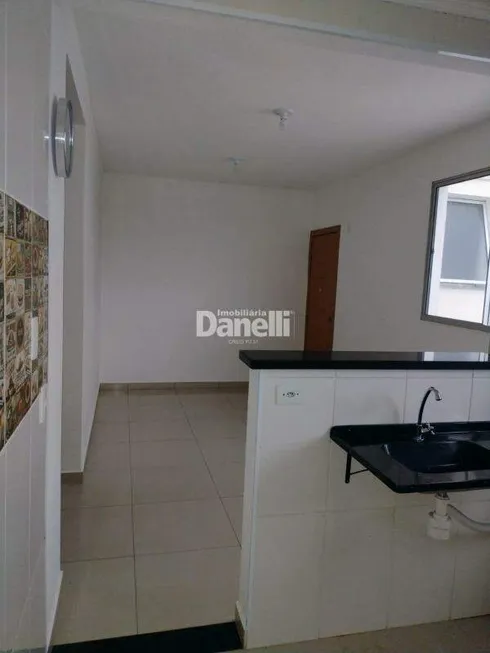 Foto 1 de Apartamento com 2 Quartos à venda, 44m² em Jardim Gurilândia, Taubaté