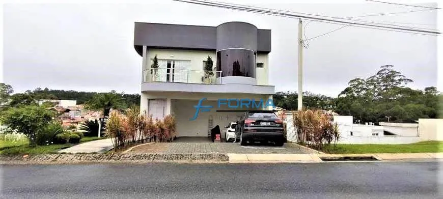 Foto 1 de Casa de Condomínio com 4 Quartos à venda, 473m² em Swiss Park, São Bernardo do Campo
