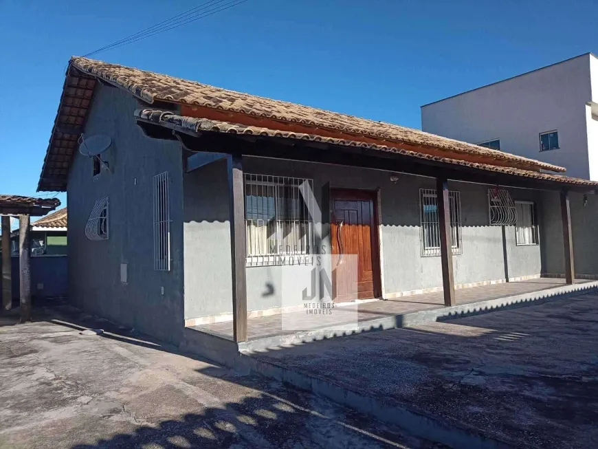 Foto 1 de Casa com 2 Quartos à venda, 200m² em Fazendinha, Araruama
