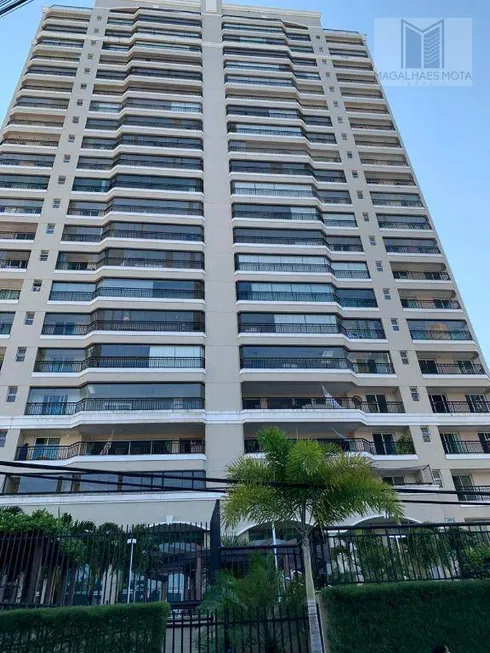 Foto 1 de Apartamento com 4 Quartos à venda, 165m² em Guararapes, Fortaleza