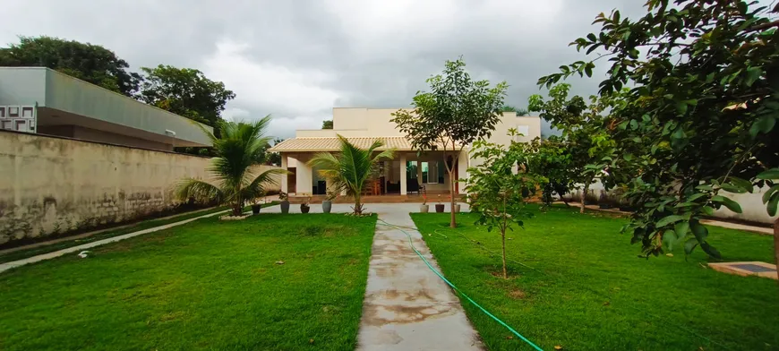 Foto 1 de Casa de Condomínio com 4 Quartos à venda, 256m² em Residencial Villa Verde , Senador Canedo