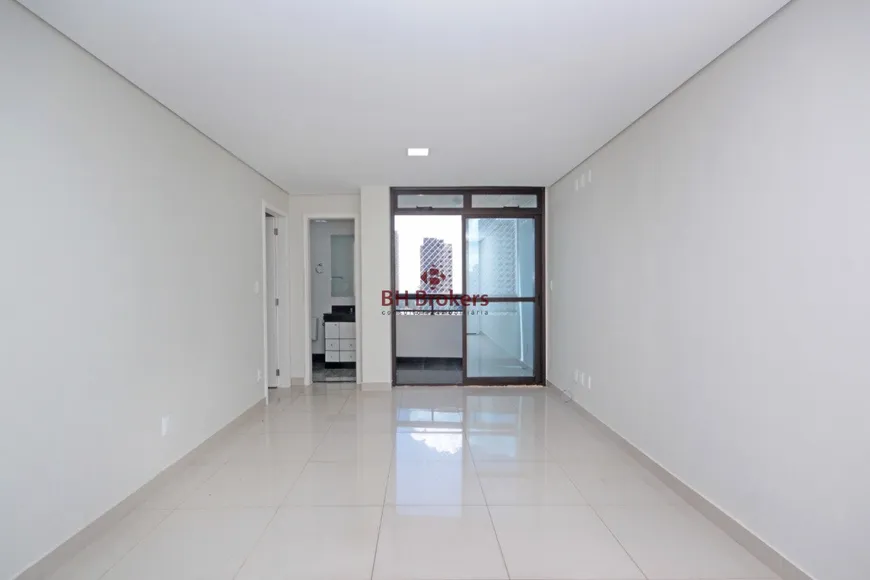 Foto 1 de Apartamento com 1 Quarto à venda, 45m² em Belvedere, Belo Horizonte