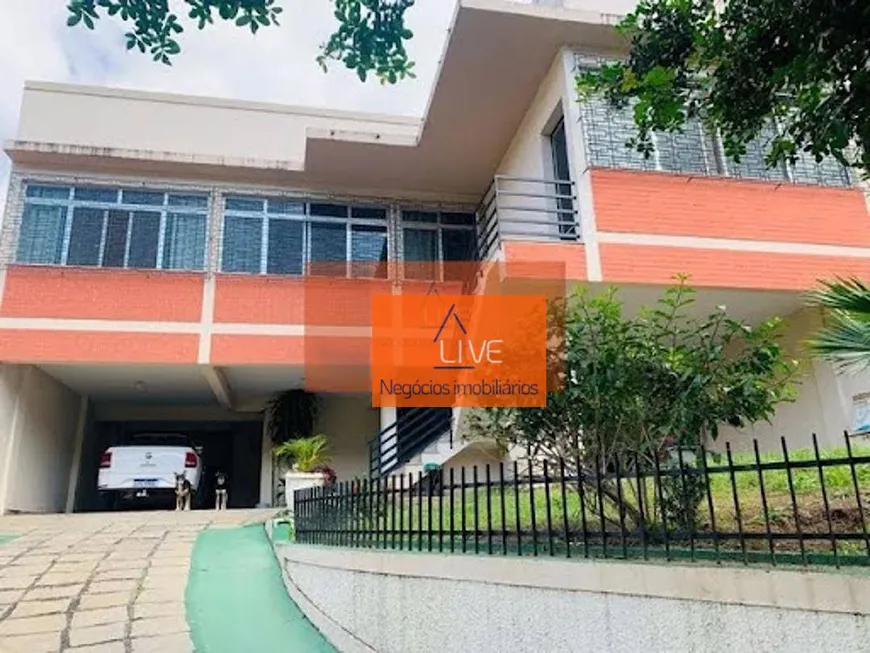 Foto 1 de Casa com 5 Quartos à venda, 750m² em Fátima, Niterói