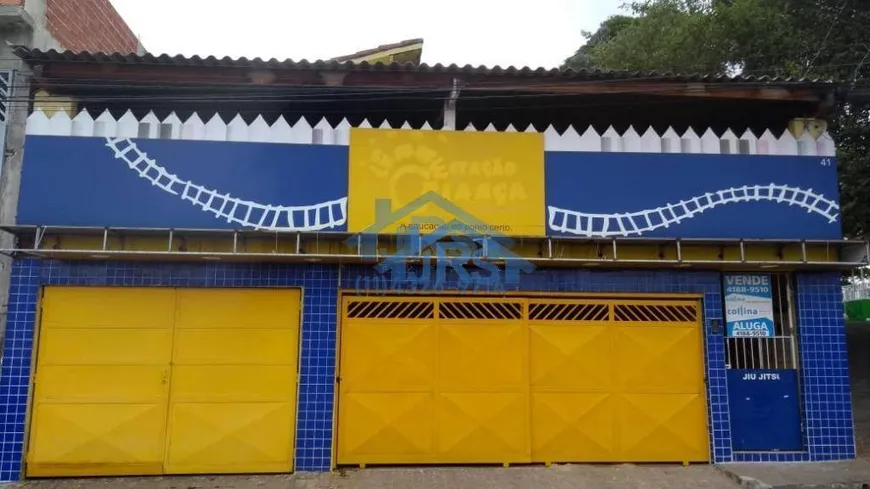 Foto 1 de Casa de Condomínio com 3 Quartos à venda, 300m² em Vila Caldas, Carapicuíba