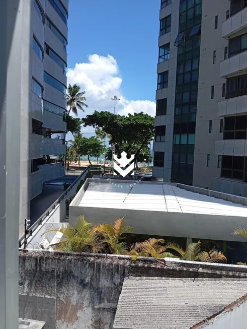 Foto 1 de Apartamento com 2 Quartos à venda, 65m² em Boa Viagem, Recife