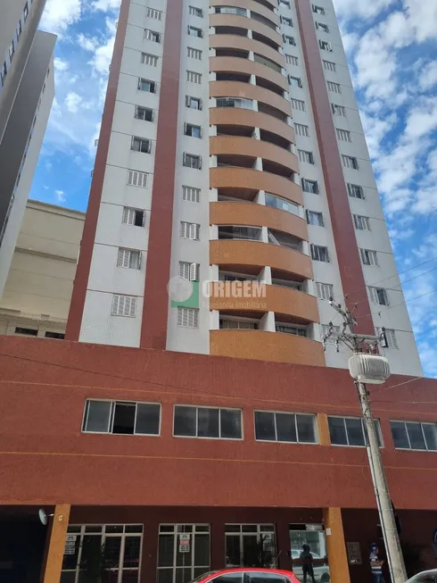 Foto 1 de Apartamento com 3 Quartos à venda, 87m² em Cristo Rei, Curitiba