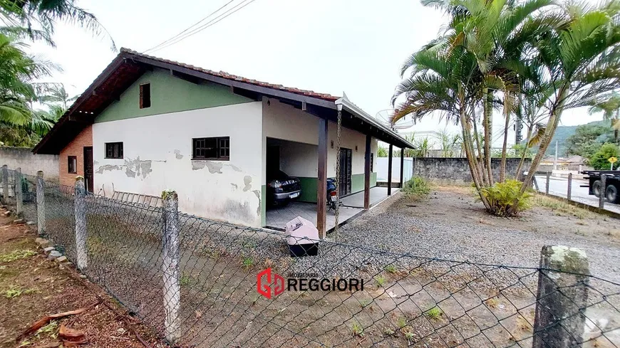 Foto 1 de Lote/Terreno à venda, 168m² em Rio Pequeno, Camboriú
