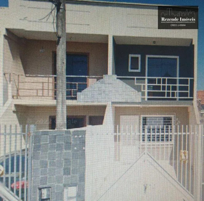 Foto 1 de Sobrado com 2 Quartos à venda, 80m² em Sitio Cercado, Curitiba