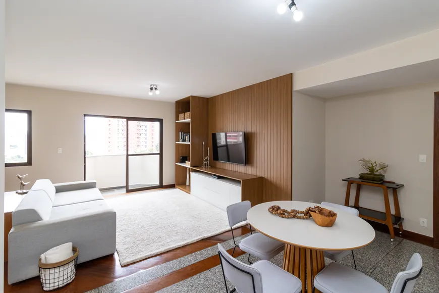 Foto 1 de Apartamento com 4 Quartos à venda, 144m² em Vila Bastos, Santo André