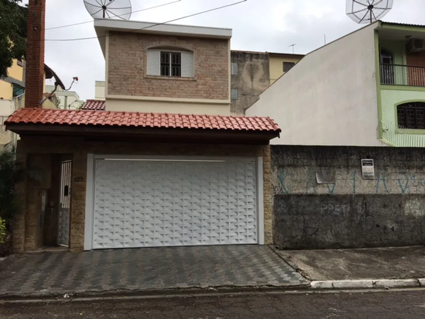 Foto 1 de Sobrado com 3 Quartos à venda, 240m² em Jardim Pinheiros, São Paulo