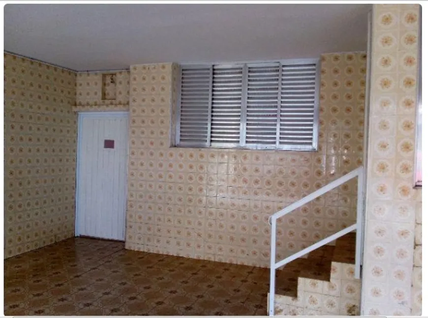 Foto 1 de Casa com 2 Quartos à venda, 170m² em Vila Guarani, São Paulo