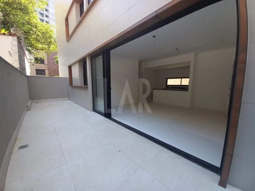 Foto 1 de Apartamento com 3 Quartos à venda, 114m² em Serra, Belo Horizonte