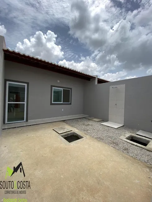 Foto 1 de Casa com 3 Quartos à venda, 81m² em Ancuri, Itaitinga