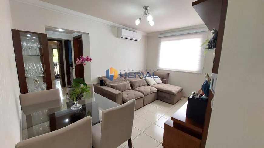 Foto 1 de Apartamento com 2 Quartos à venda, 70m² em Zona 07, Maringá