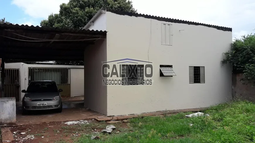 Foto 1 de Casa com 2 Quartos à venda, 75m² em Tubalina, Uberlândia