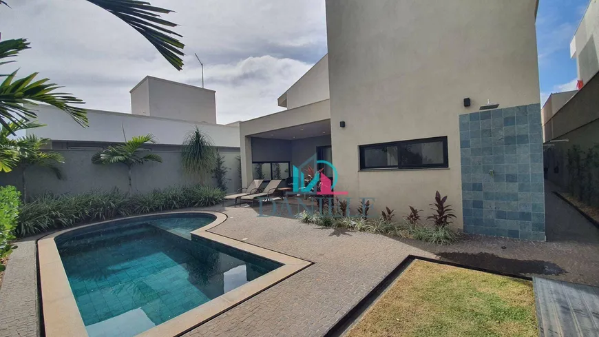 Foto 1 de Casa de Condomínio com 3 Quartos à venda, 270m² em Condomínio Quinta das Tipuanas, Araraquara