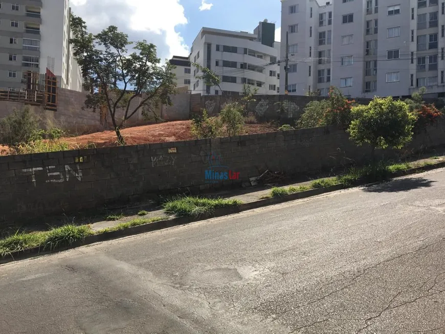 Foto 1 de Lote/Terreno à venda, 423m² em Jardim Alvorada, Belo Horizonte