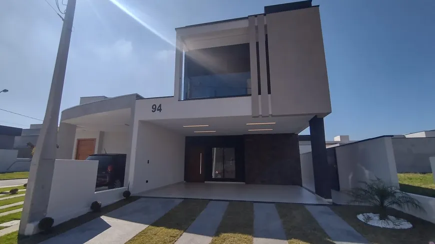 Foto 1 de Casa de Condomínio com 3 Quartos à venda, 222m² em Jardim Jacinto, Jacareí