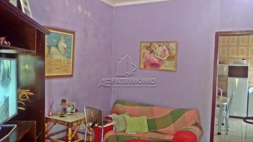 Foto 1 de Casa com 2 Quartos à venda, 66m² em Jardim Sao Guilherme, Sorocaba