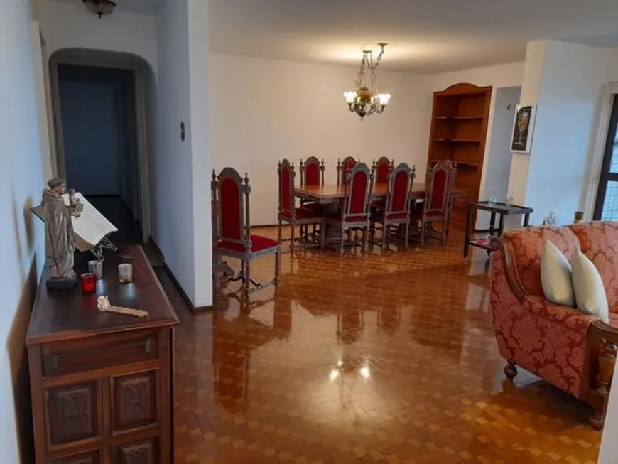 Foto 1 de Apartamento com 3 Quartos à venda, 200m² em Boqueirão, Santos