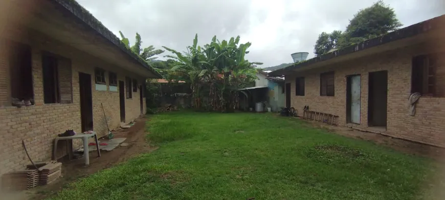 Foto 1 de Kitnet à venda, 100m² em Boiçucanga, São Sebastião