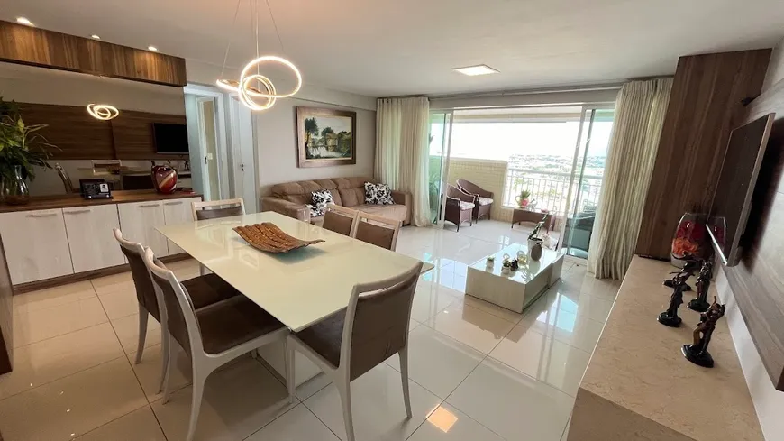 Foto 1 de Apartamento com 3 Quartos à venda, 130m² em Fátima, Fortaleza