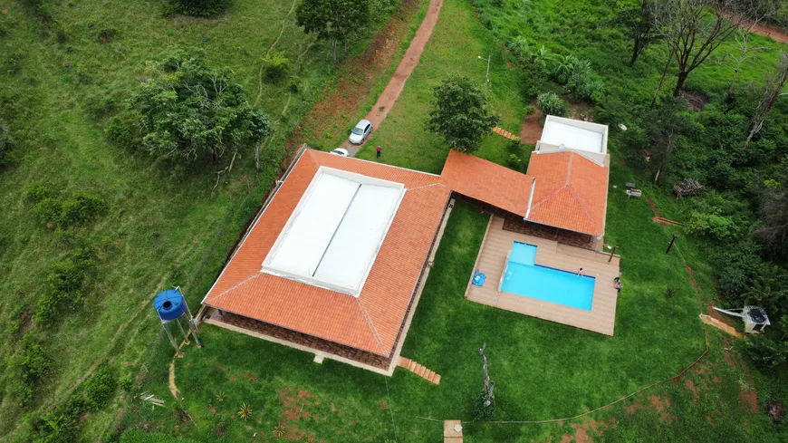 Foto 1 de Fazenda/Sítio com 4 Quartos à venda, 20000m² em Zona Rural, Bonfinópolis