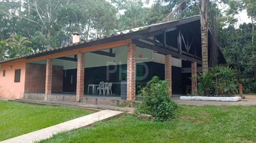 Foto 1 de Fazenda/Sítio com 5 Quartos para alugar, 320m² em Alvarenga, São Bernardo do Campo