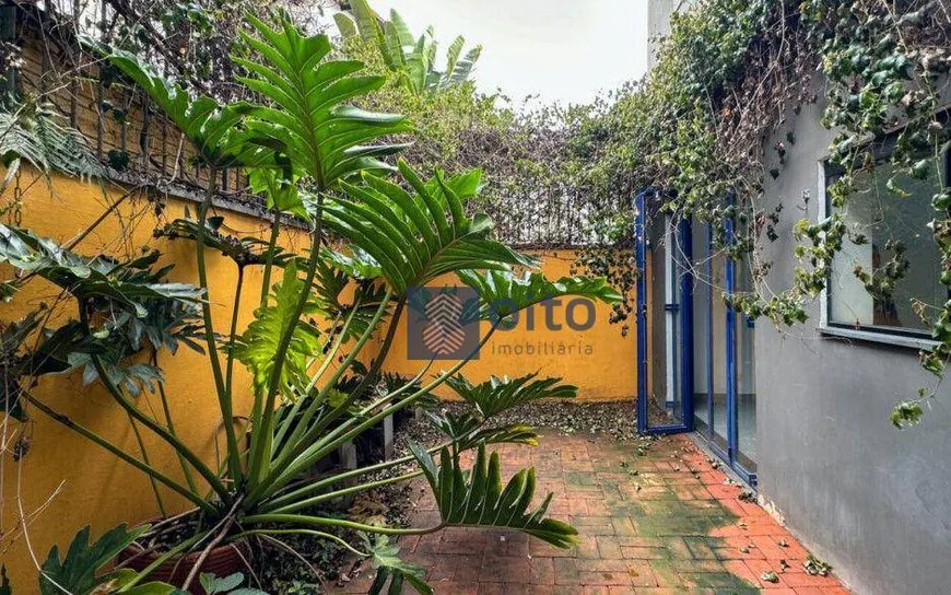 Foto 1 de Casa com 3 Quartos à venda, 177m² em Vila Madalena, São Paulo