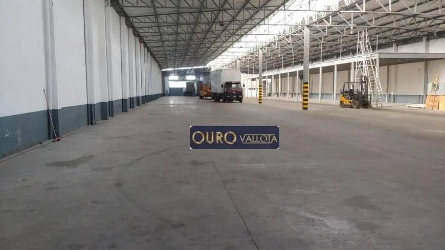 Foto 1 de Galpão/Depósito/Armazém para alugar, 3500m² em Carandiru, São Paulo