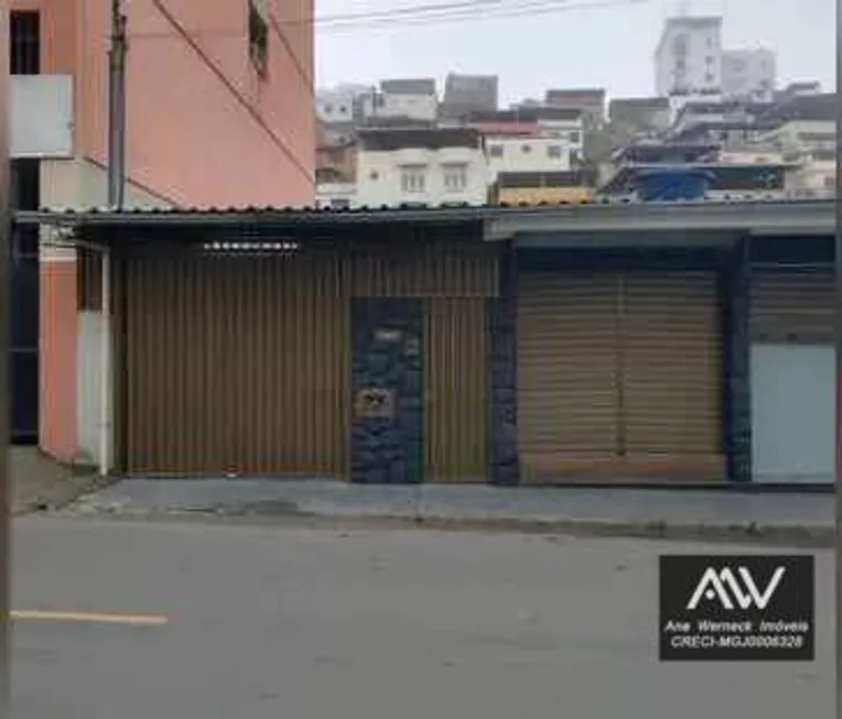 Foto 1 de Casa com 3 Quartos à venda, 320m² em Ipiranga, Juiz de Fora