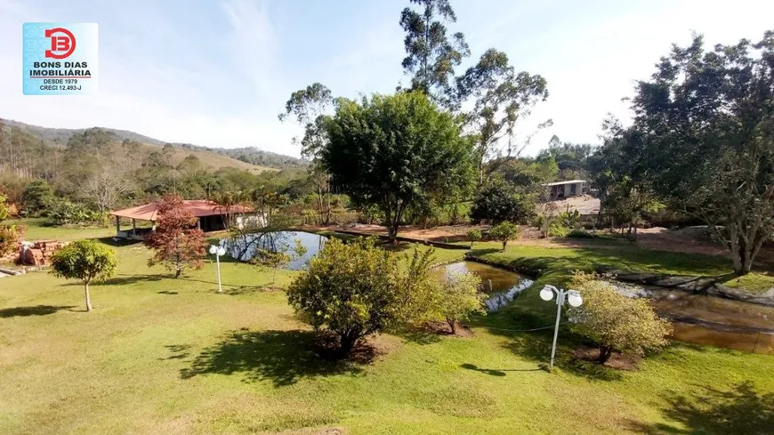 Foto 1 de Fazenda/Sítio com 4 Quartos à venda, 1000m² em Paraíso de Igaratá, Igaratá