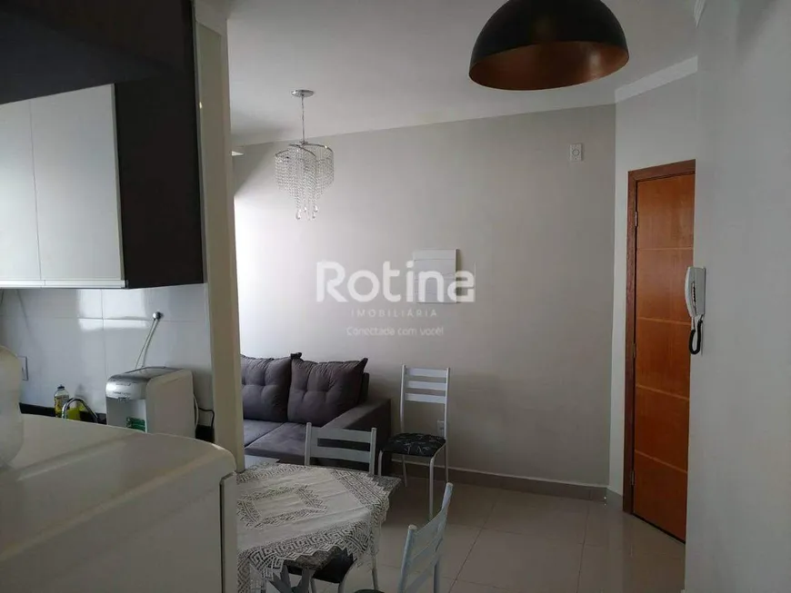 Foto 1 de Apartamento com 2 Quartos à venda, 47m² em Santa Mônica, Uberlândia