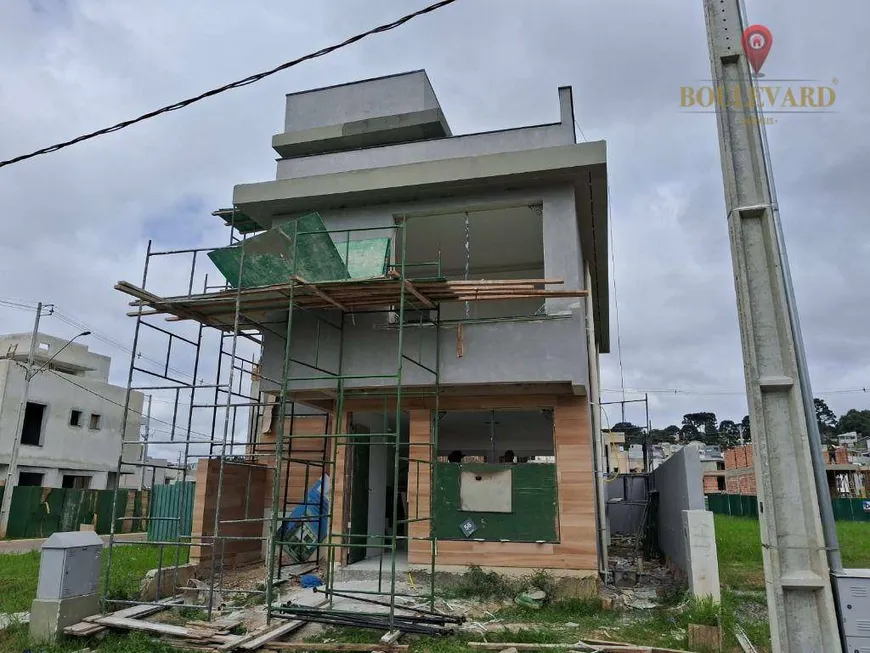 Foto 1 de Casa de Condomínio com 3 Quartos à venda, 170m² em Santa Cândida, Curitiba