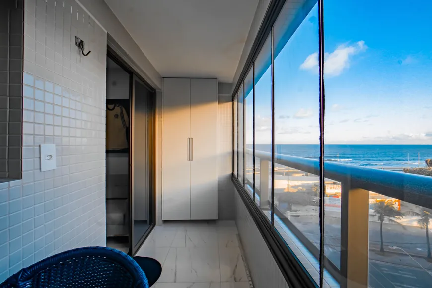 Foto 1 de Apartamento com 1 Quarto à venda, 22m² em Costa Azul, Salvador
