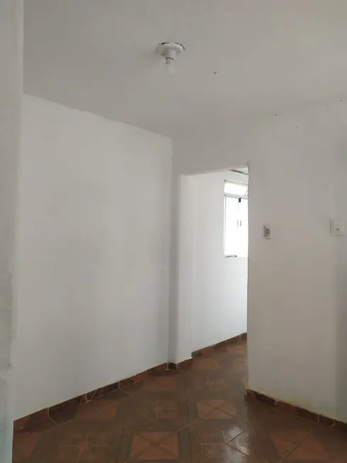 Foto 1 de Casa com 2 Quartos à venda, 100m² em Esplanada, Ponte Nova