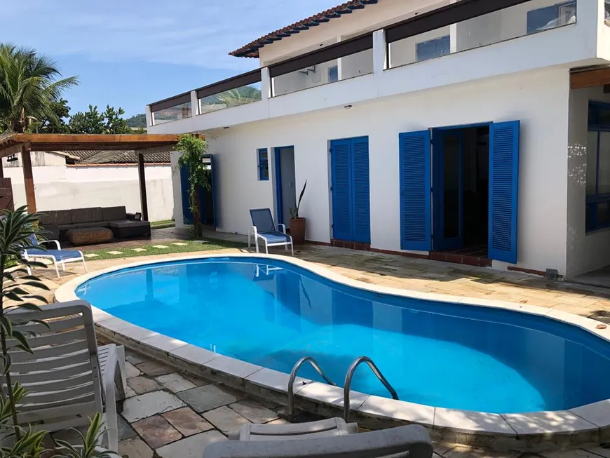 Foto 1 de Casa com 6 Quartos para alugar, 200m² em Praia de Juquehy, São Sebastião