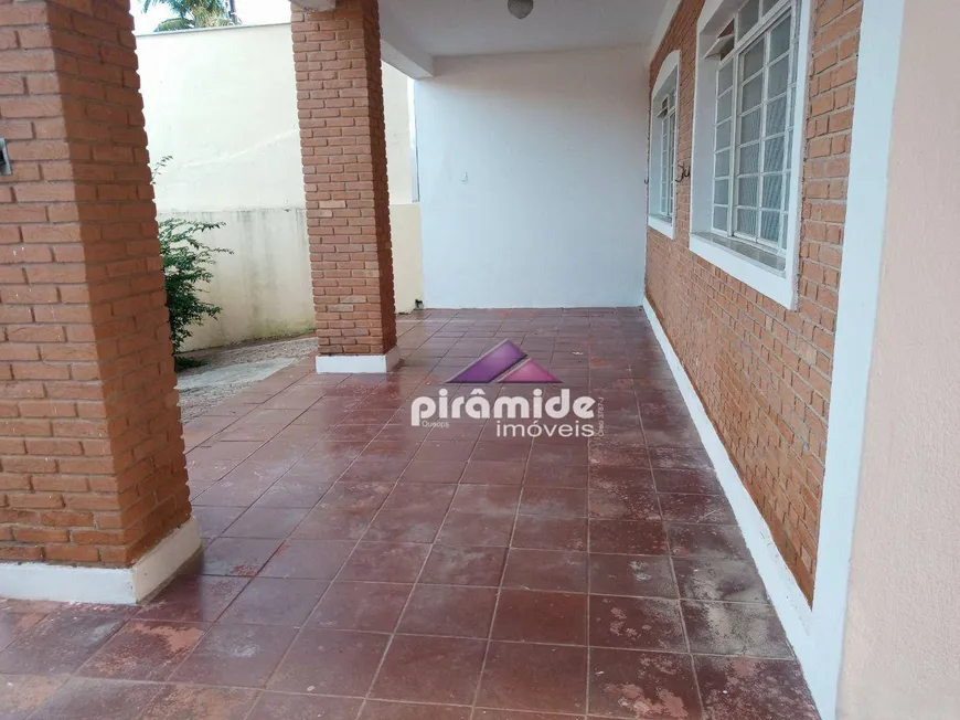 Foto 1 de Casa com 5 Quartos à venda, 232m² em Estrela D Alva, Caraguatatuba