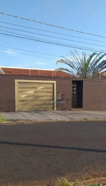 Foto 1 de Casa com 3 Quartos à venda, 250m² em Residencial e Comercial Palmares, Ribeirão Preto