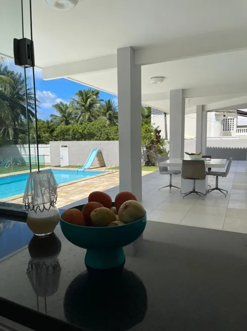 Foto 1 de Casa de Condomínio com 7 Quartos à venda, 680m² em Vilas do Atlantico, Lauro de Freitas