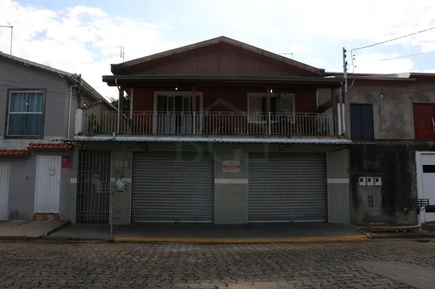 Foto 1 de Casa com 3 Quartos à venda, 196m² em Jardim Ipê, Poços de Caldas