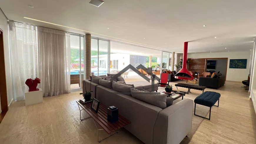 Foto 1 de Casa de Condomínio com 4 Quartos à venda, 1500m² em Tamboré, Barueri