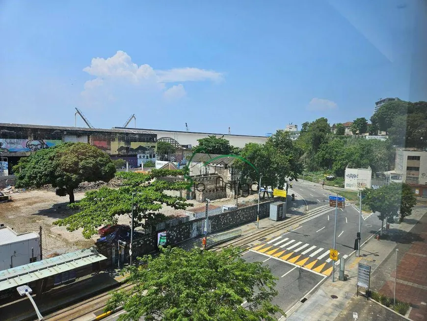 Foto 1 de Sala Comercial para alugar, 34m² em Santo Cristo, Rio de Janeiro