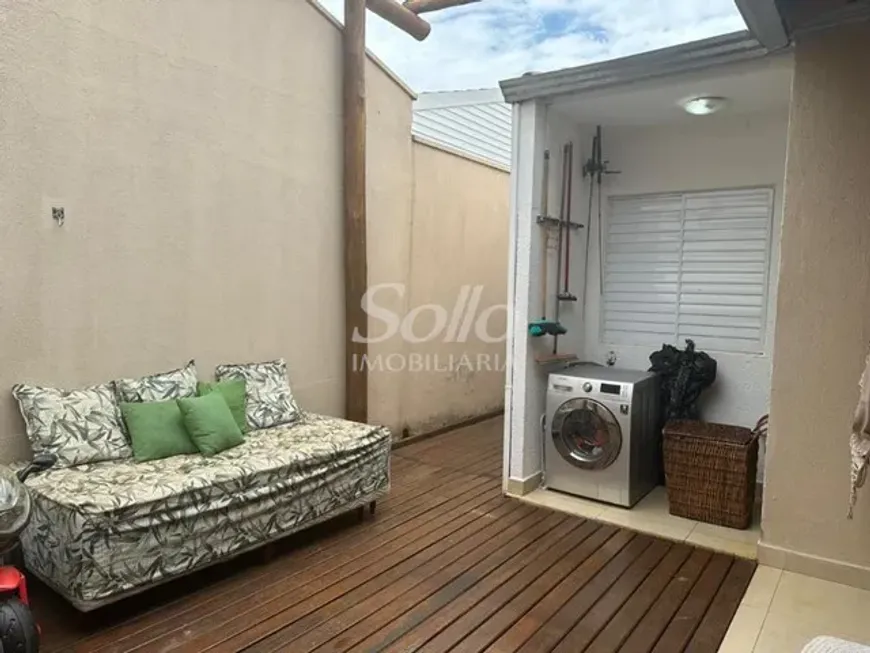 Foto 1 de Casa de Condomínio com 2 Quartos à venda, 110m² em Aclimacao, Uberlândia