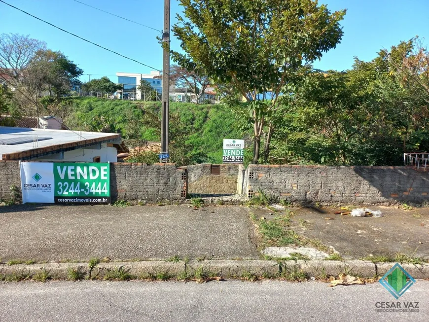 Foto 1 de Lote/Terreno à venda, 280m² em Estreito, Florianópolis