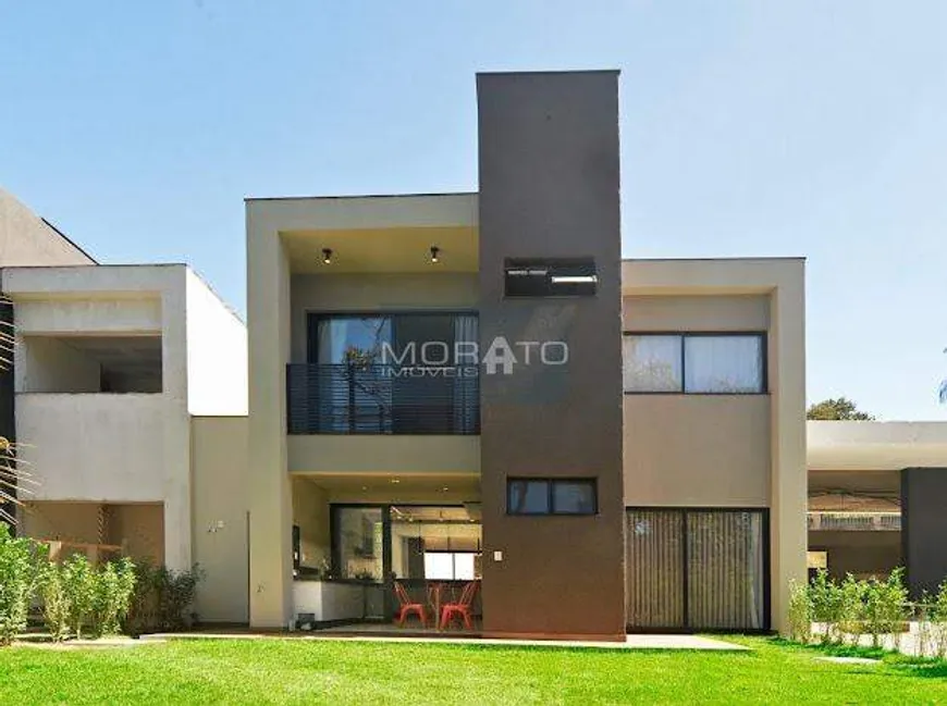 Foto 1 de Casa com 3 Quartos à venda, 209m² em Garças, Belo Horizonte