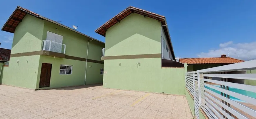 Foto 1 de Casa de Condomínio com 2 Quartos à venda, 98m² em Vila Atlântica, Mongaguá