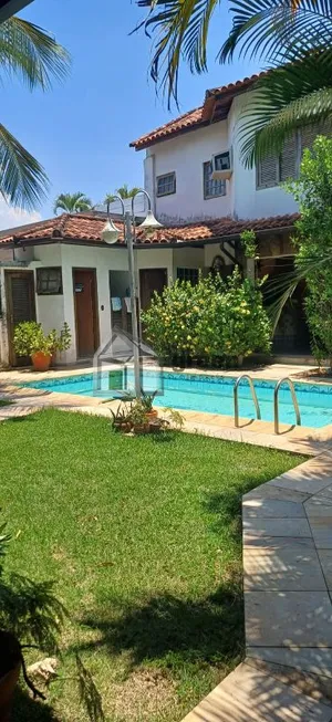 Foto 1 de Casa de Condomínio com 6 Quartos à venda, 350m² em Barra da Tijuca, Rio de Janeiro