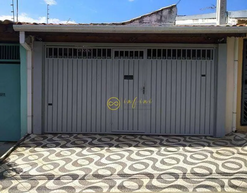 Foto 1 de Casa com 2 Quartos à venda, 105m² em Jardim Ana Maria, Sorocaba