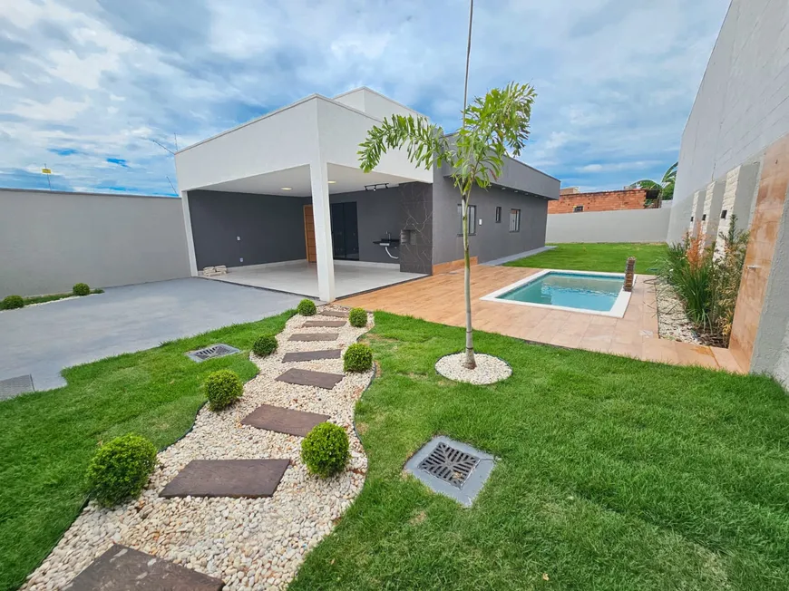 Foto 1 de Casa com 3 Quartos à venda, 117m² em Jardim Alphaville, Goiânia